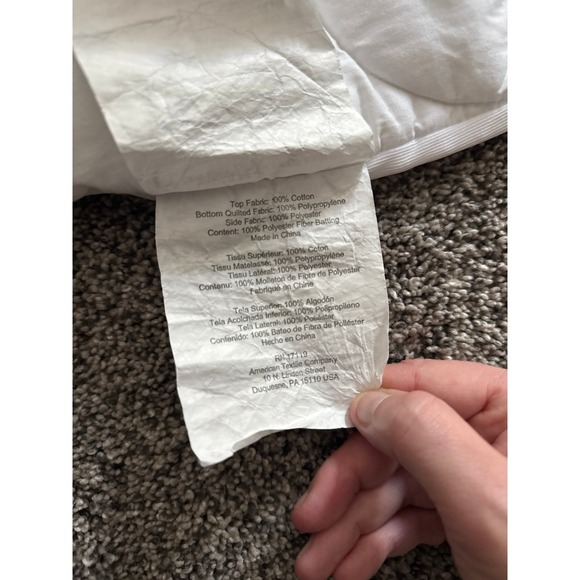 Sealy Twin Mattress‎ protection cover - Picture 5 of 8